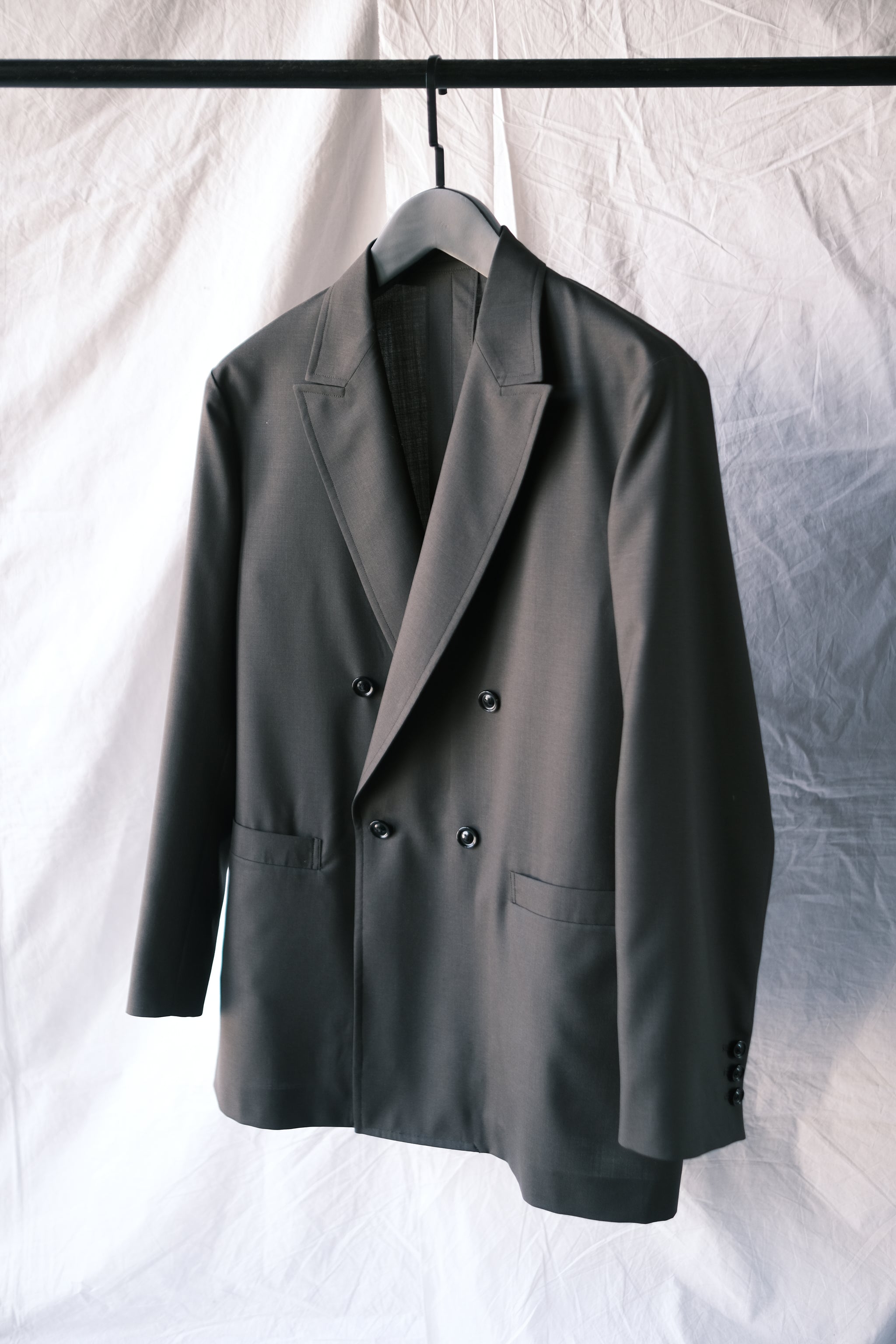 SUPER FINE WOOL TROPICAL DB JKT / Roast Brown – acacia