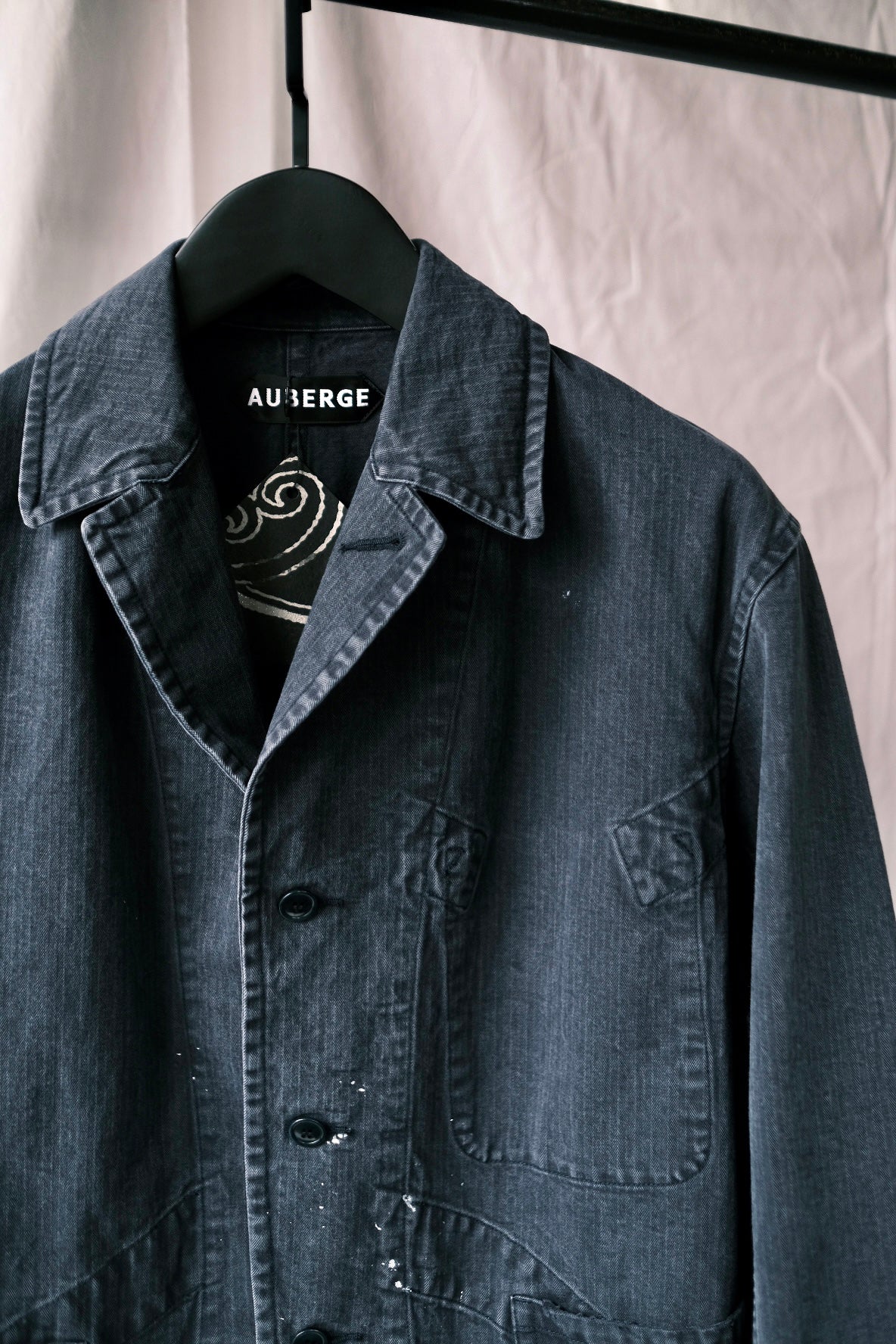 BRO / Navy – acacia